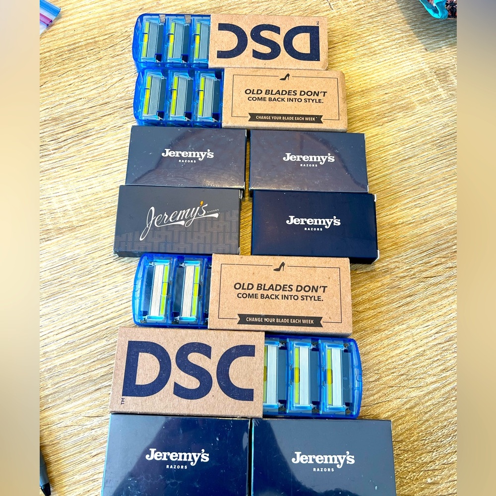 Jeremy’s and Dollar Shave Razor heads New!!! 13 boxes of 4!